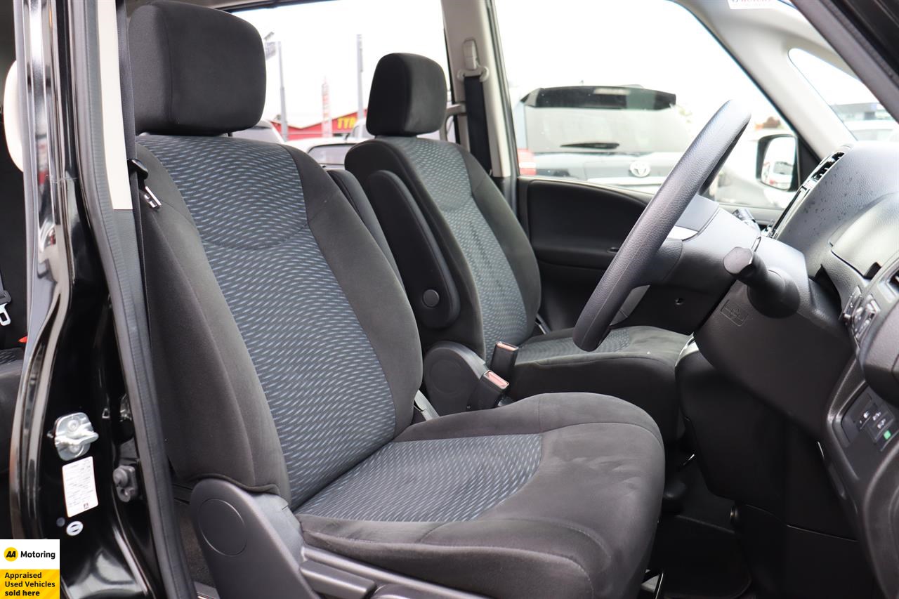 2016 Nissan Serena