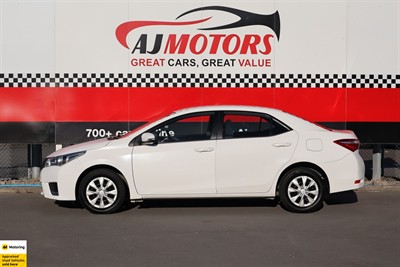 2017 Toyota Corolla - Thumbnail
