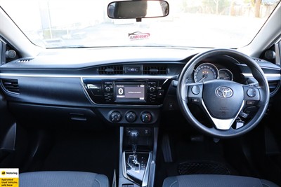 2017 Toyota Corolla - Thumbnail