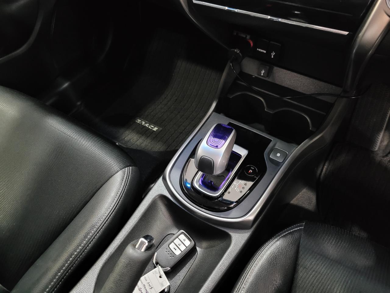 2015 Honda GRACE