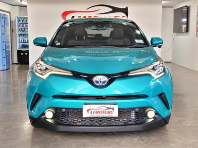 2018 Toyota C-HR - Thumbnail