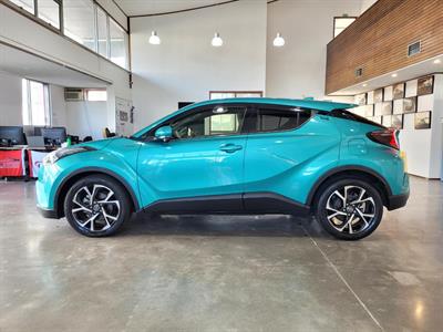 2018 Toyota C-HR - Thumbnail
