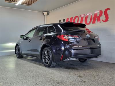 2020 Toyota Corolla - Thumbnail