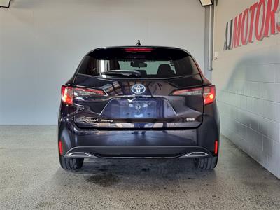 2020 Toyota Corolla - Thumbnail