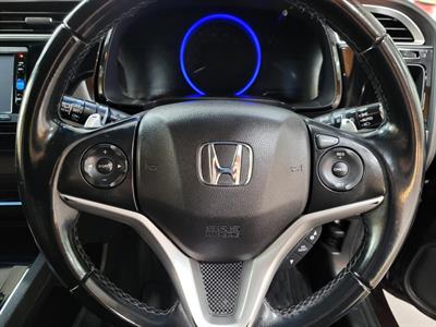 2016 Honda Shuttle - Thumbnail