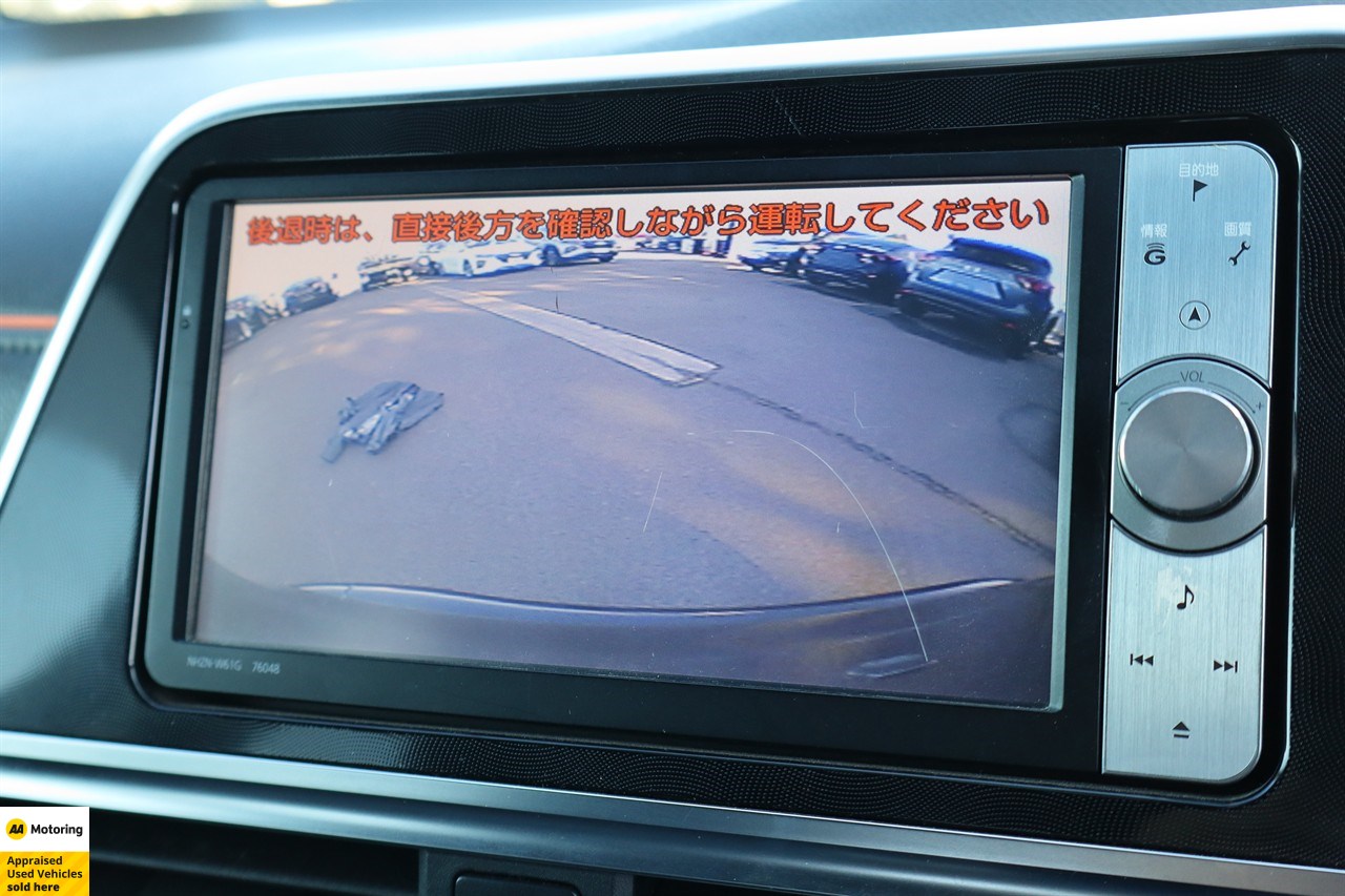 2016 Toyota Sienta