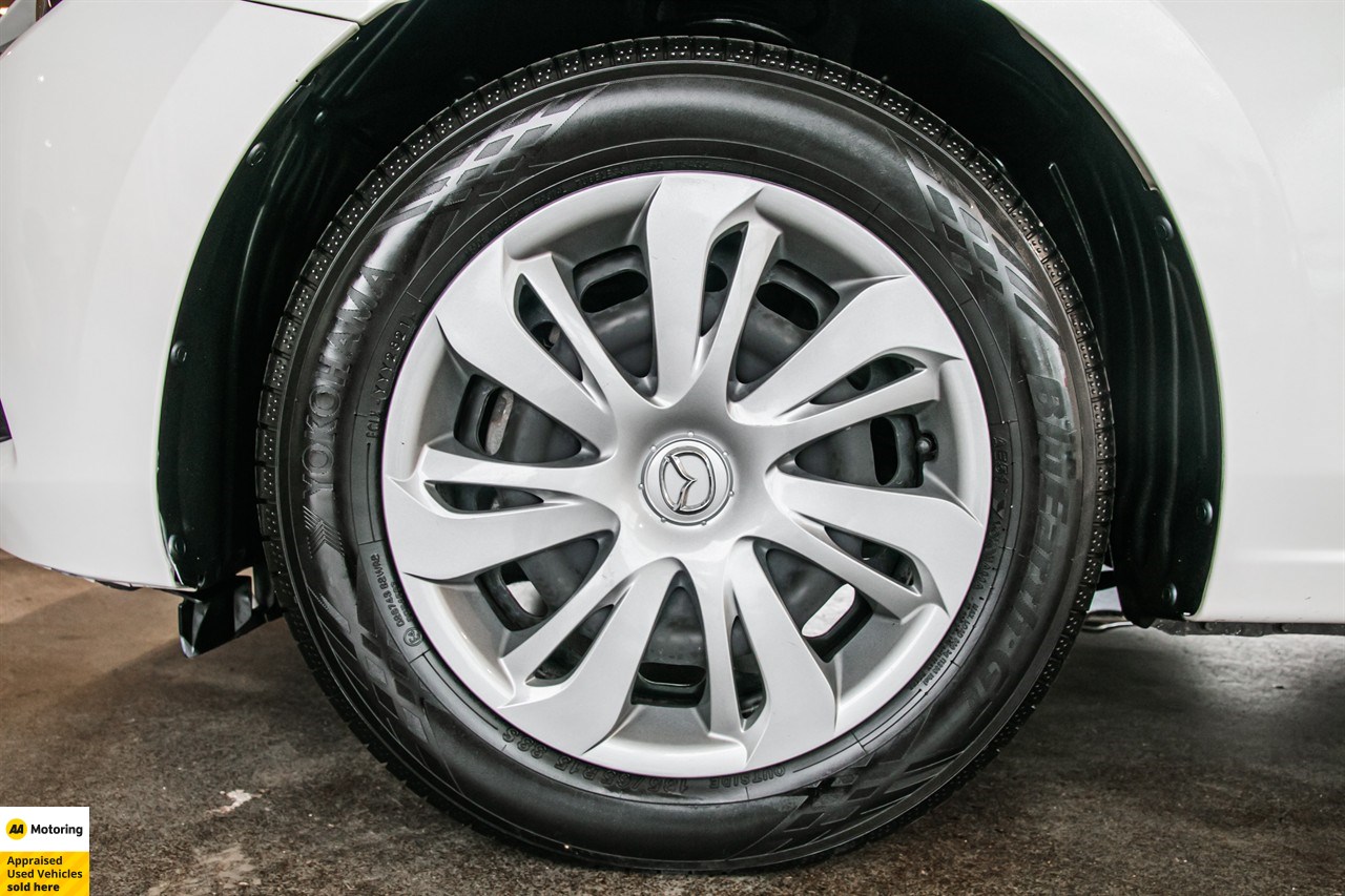 2019 Mazda Demio