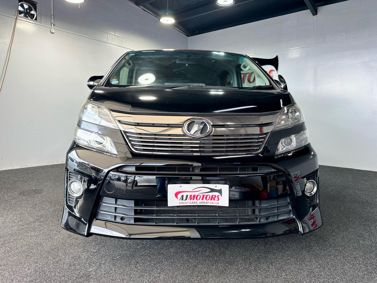 2013 Toyota Vellfire