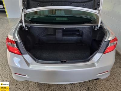 2013 Toyota Camry - Thumbnail