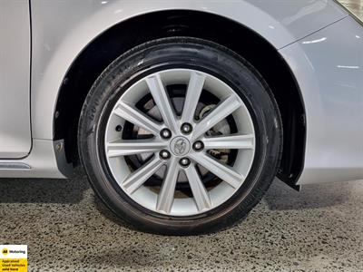 2013 Toyota Camry - Thumbnail