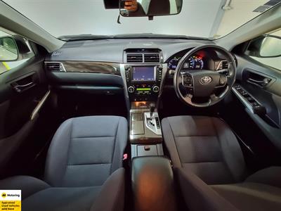 2013 Toyota Camry - Thumbnail