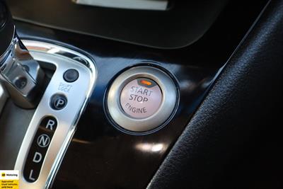 2015 Nissan serena - Thumbnail