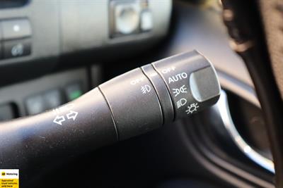 2015 Nissan serena - Thumbnail