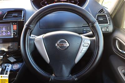 2015 Nissan serena - Thumbnail