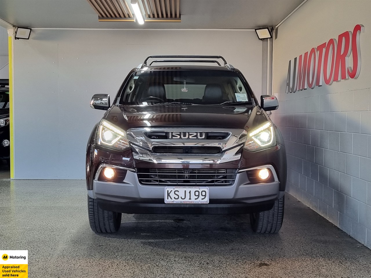 2017 Isuzu MU-X