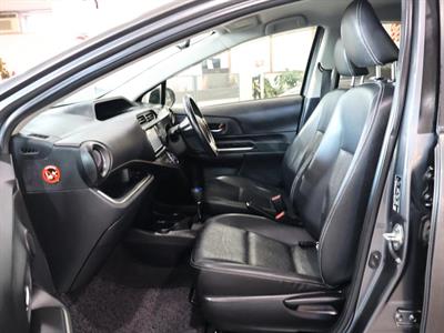 2013 Toyota Aqua - Thumbnail