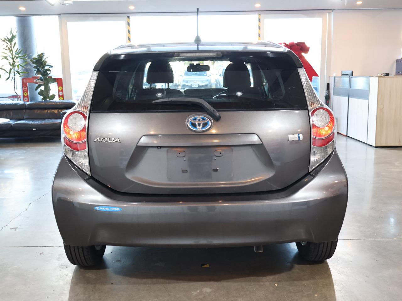2013 Toyota Aqua