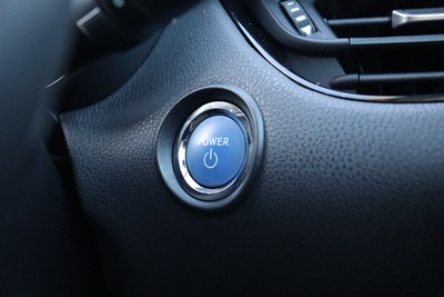 2018 Toyota C-HR - Thumbnail