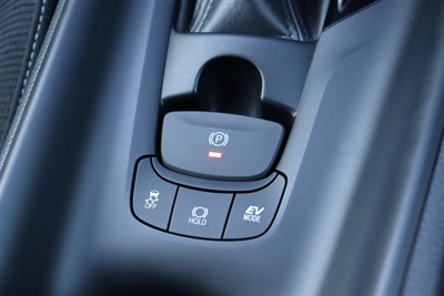 2018 Toyota C-HR - Thumbnail