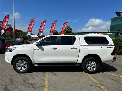 2017 Toyota Hilux - Thumbnail