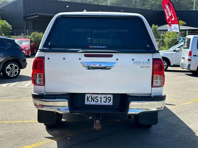 2017 Toyota Hilux - Thumbnail