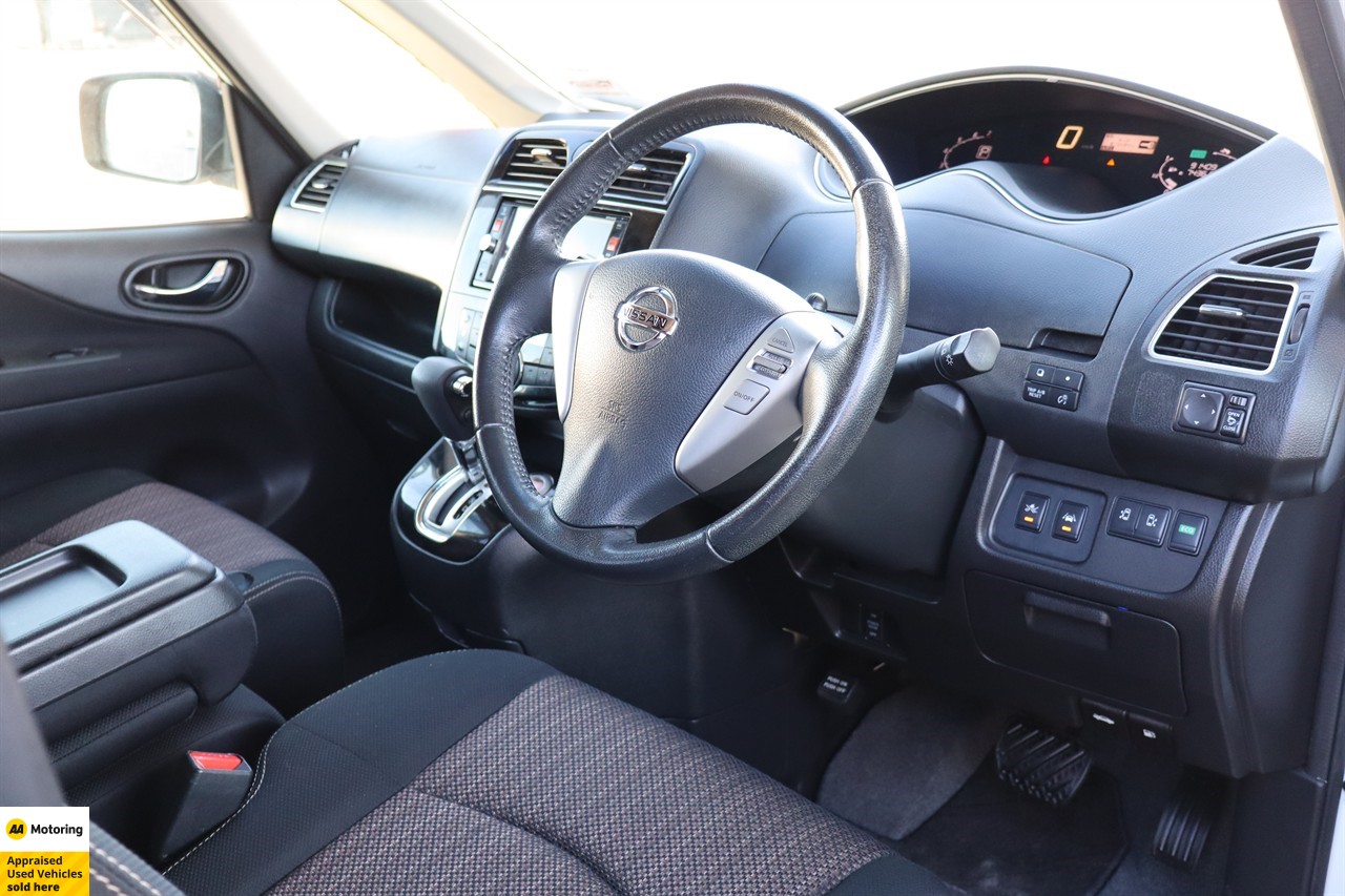 2015 Nissan Serena