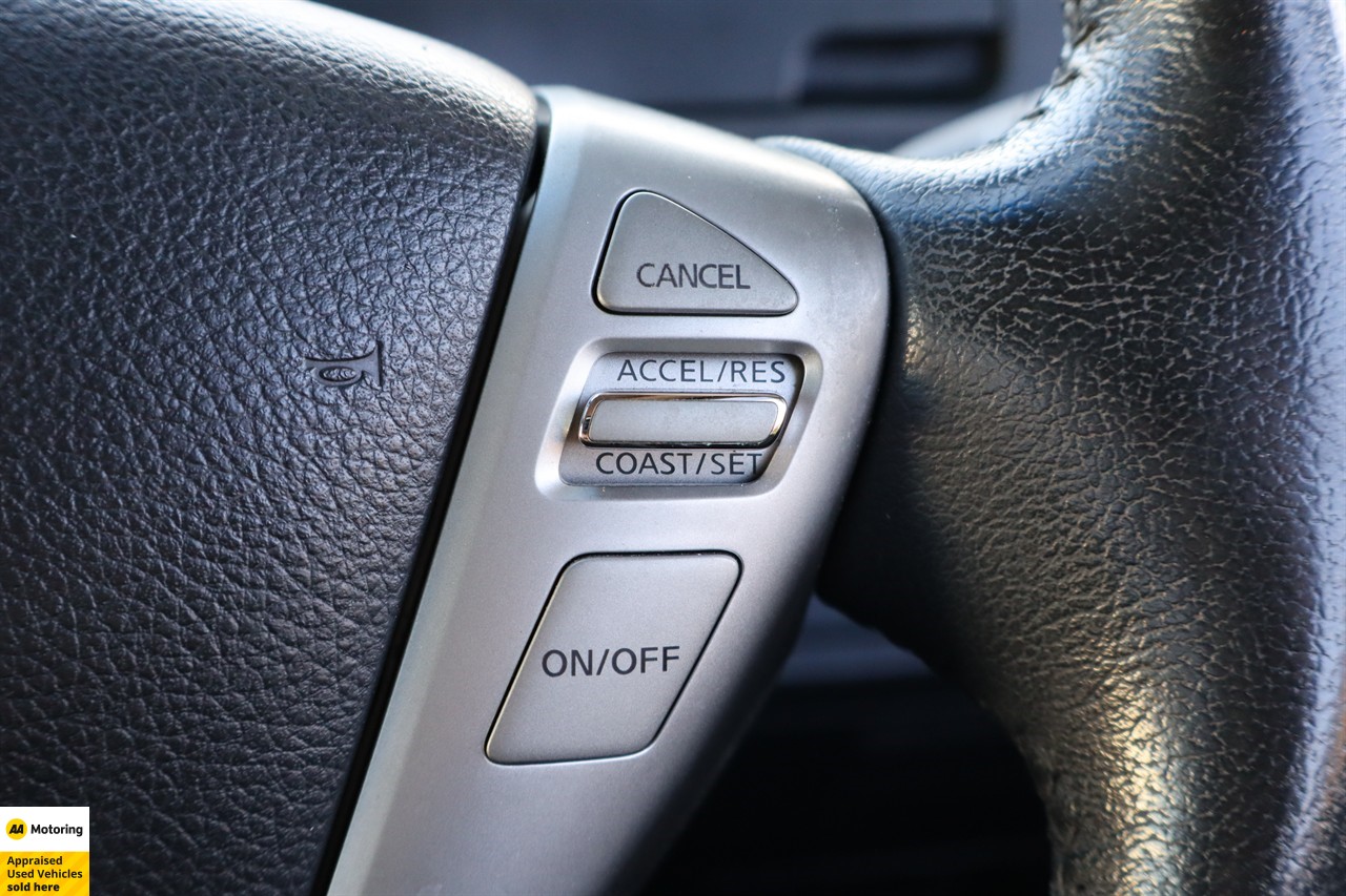 2015 Nissan Serena