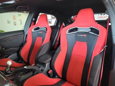 2016 Honda Civic - Thumbnail