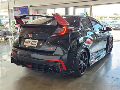 2016 Honda Civic - Thumbnail