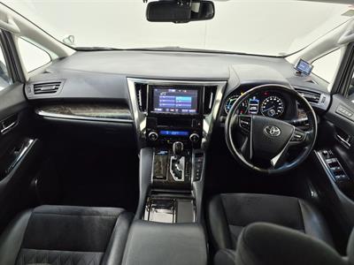 2015 Toyota Vellfire - Thumbnail