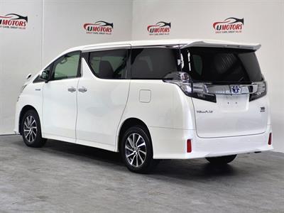 2015 Toyota Vellfire - Thumbnail