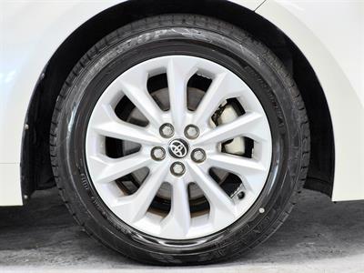 2020 Toyota Corolla - Thumbnail