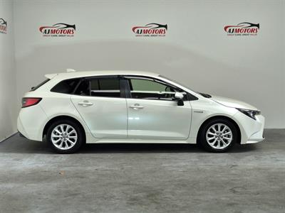 2020 Toyota Corolla - Thumbnail