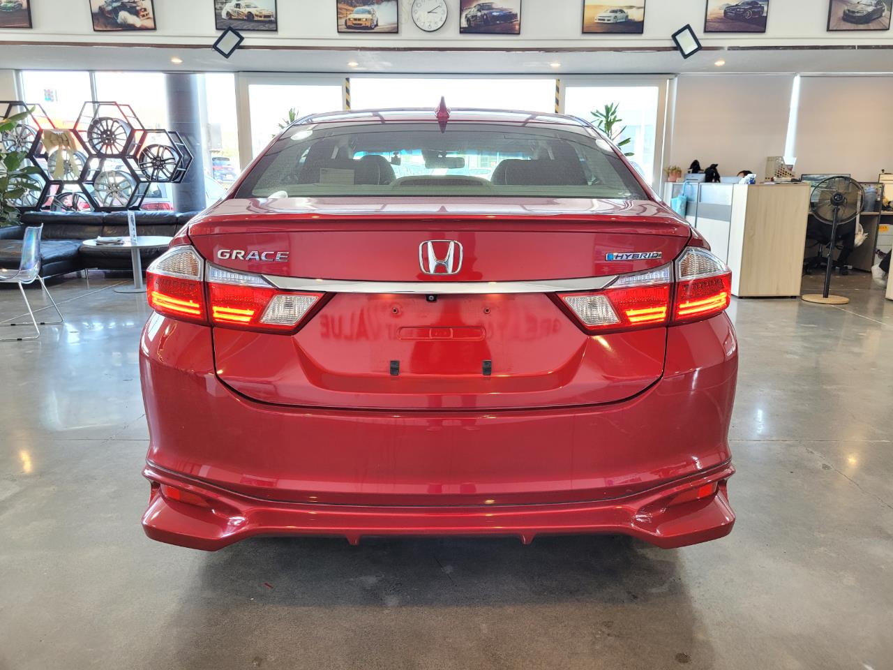 2016 Honda GRACE