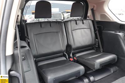 2016 Toyota Land Cruiser Prado - Thumbnail