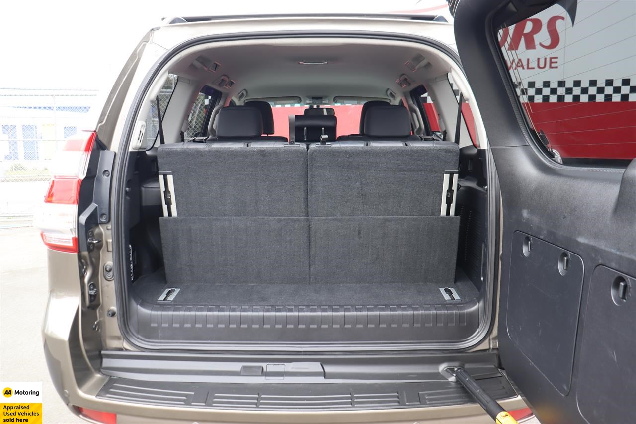 2016 Toyota Land Cruiser Prado