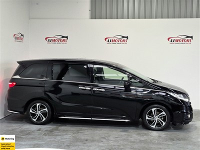 2015 Honda Odyssey - Thumbnail