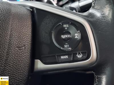 2017 Honda Civic - Thumbnail