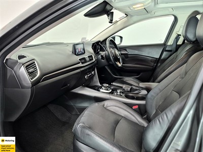 2016 Mazda Axela - Thumbnail