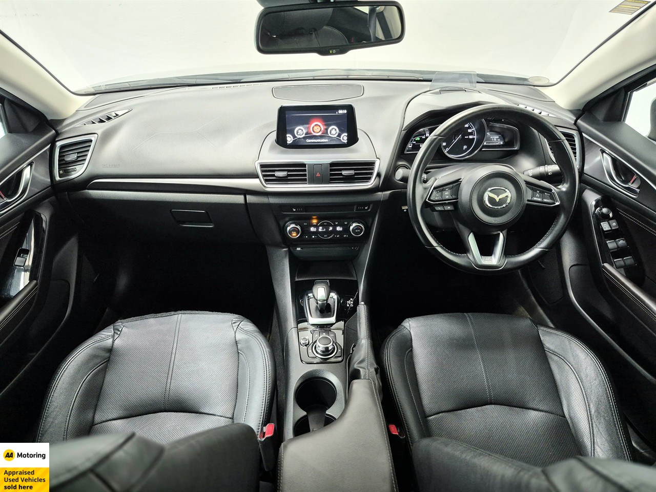 2016 Mazda Axela