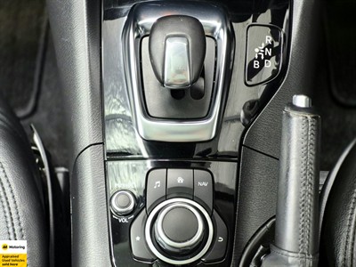 2016 Mazda Axela - Thumbnail