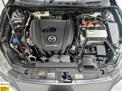 2016 Mazda Axela - Thumbnail