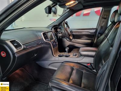 2016 Jeep Grand Cherokee - Thumbnail