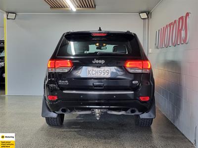 2016 Jeep Grand Cherokee - Thumbnail