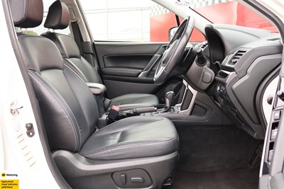 2017 Subaru Forester - Thumbnail