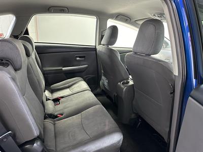 2012 Toyota Prius - Thumbnail