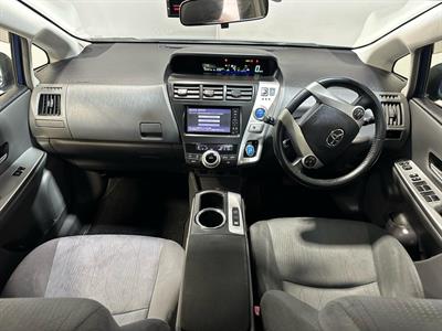2012 Toyota Prius - Thumbnail