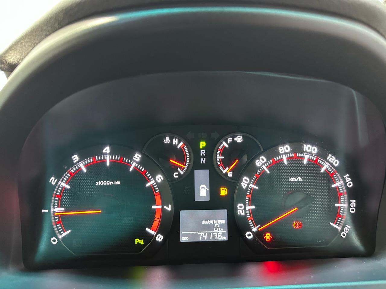 2013 Toyota Alphard