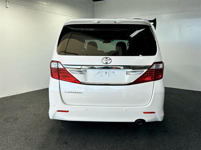 2013 Toyota Alphard - Thumbnail