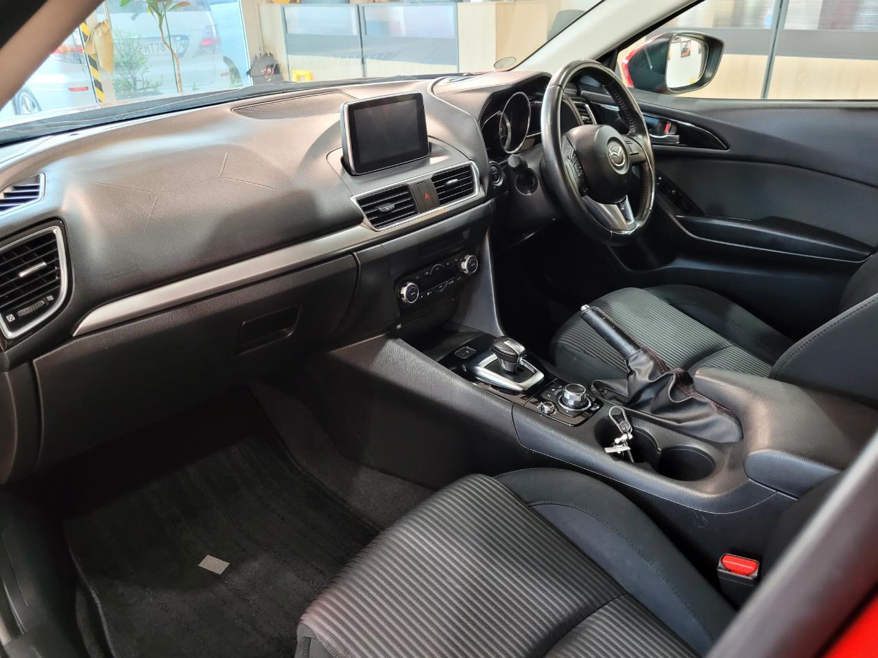 2015 Mazda Axela
